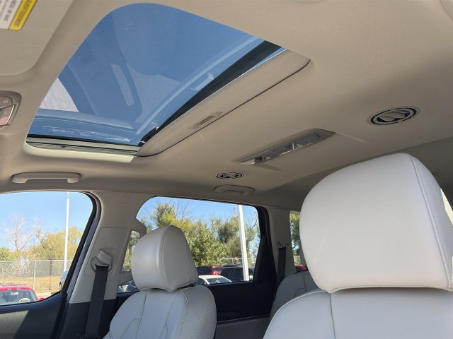 Used 2024 Kia Telluride S w/ S Sunroof Package AWD/4WD image 32