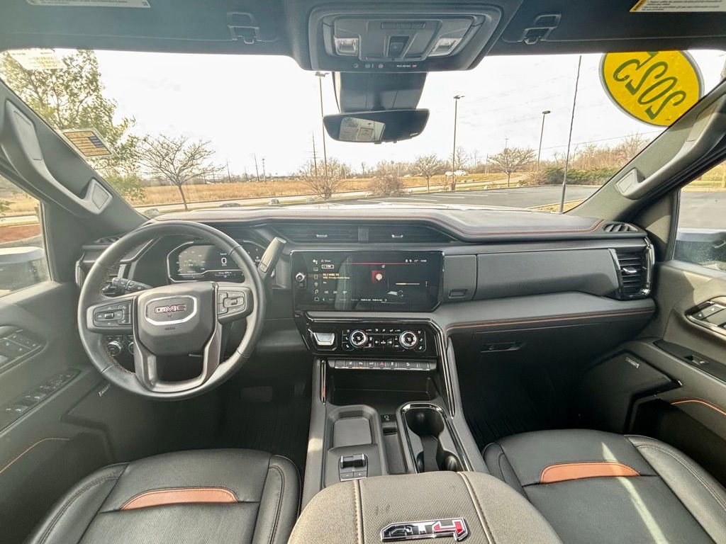 Used 2025 GMC Sierra 2500 AT4 w/ Technology Package image 25