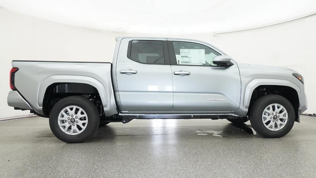 New 2026 Toyota Tacoma SR5 AWD/4WD image 27
