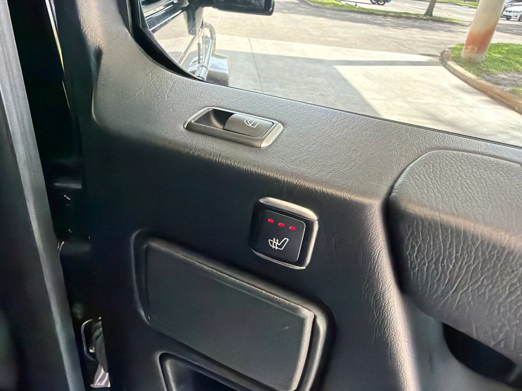 Used 2014 Mercedes-Benz G 63 AMG 4MATIC image 41