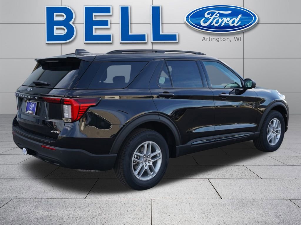 New 2026 Ford Explorer Active image 3