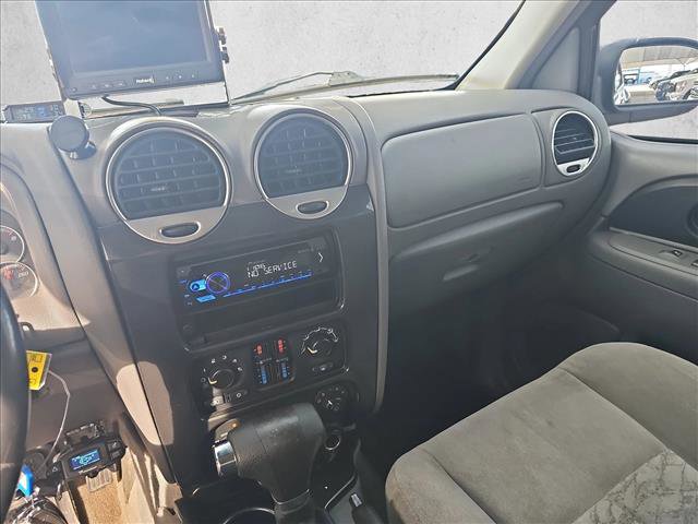 Used 2006 GMC Envoy SLE w/ Sle Preferred Equipment Group image 14