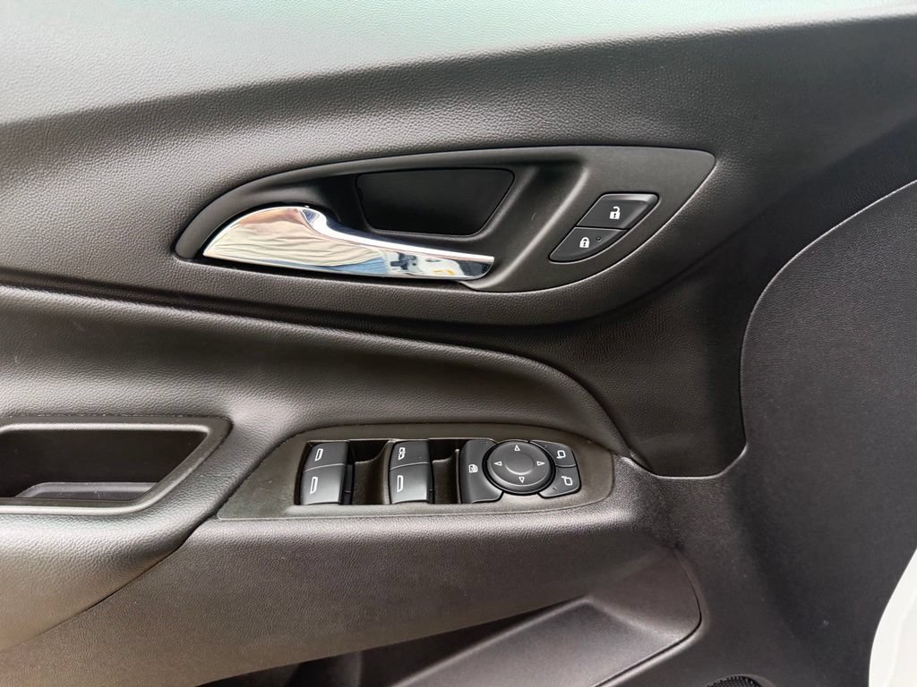 Used 2024 Chevrolet Equinox LT w/ LPO, Floor Liner Package FWD image 26