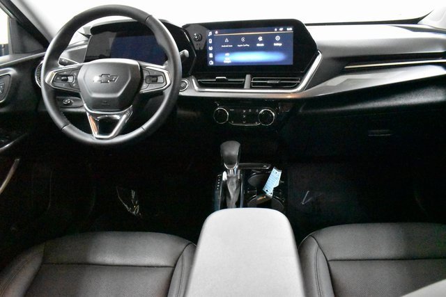 Used 2025 Chevrolet Trax ACTIV w/ Driver Confidence Package image 18