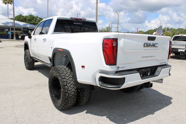 Used 2024 GMC Sierra 3500 Denali Ultimate AWD/4WD image 8