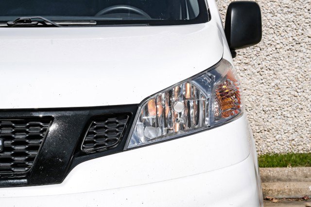 Used 2021 Nissan NV200 S image 53