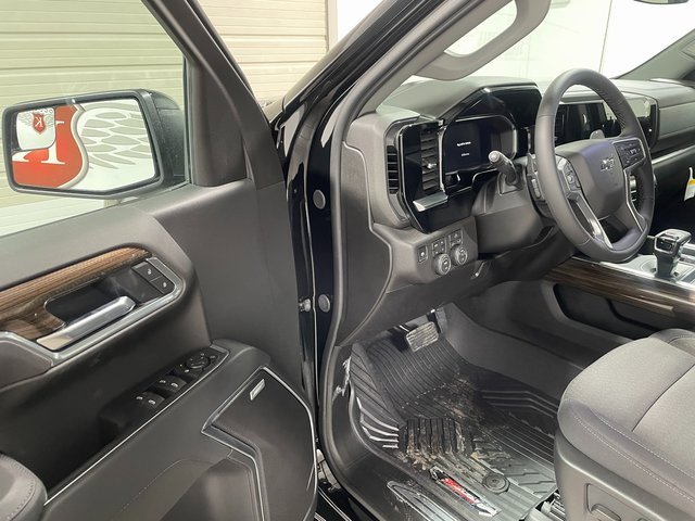 New 2026 Chevrolet Silverado 1500 RST image 10