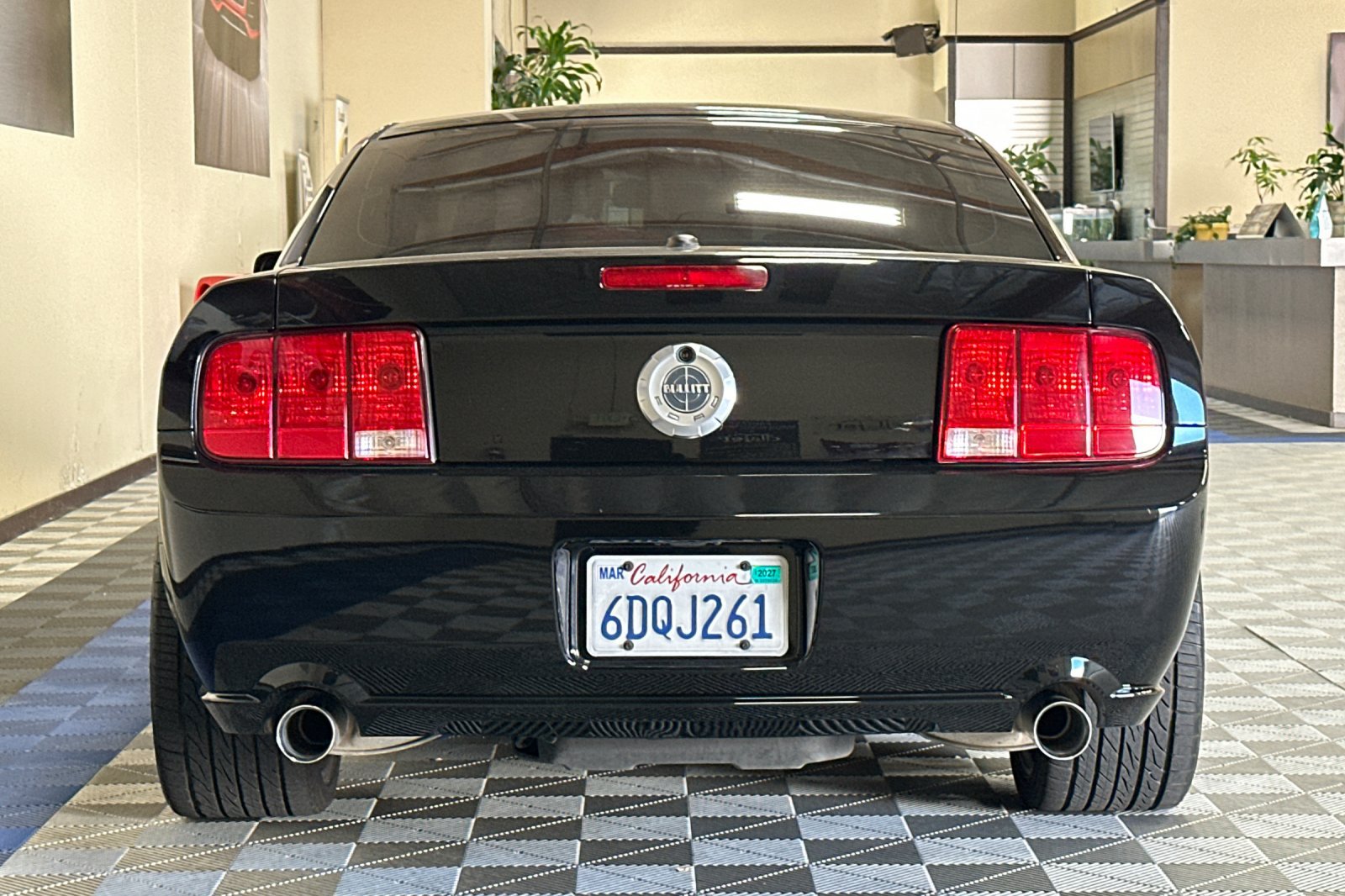 Used 2008 Ford Mustang GT Premium RWD image 5