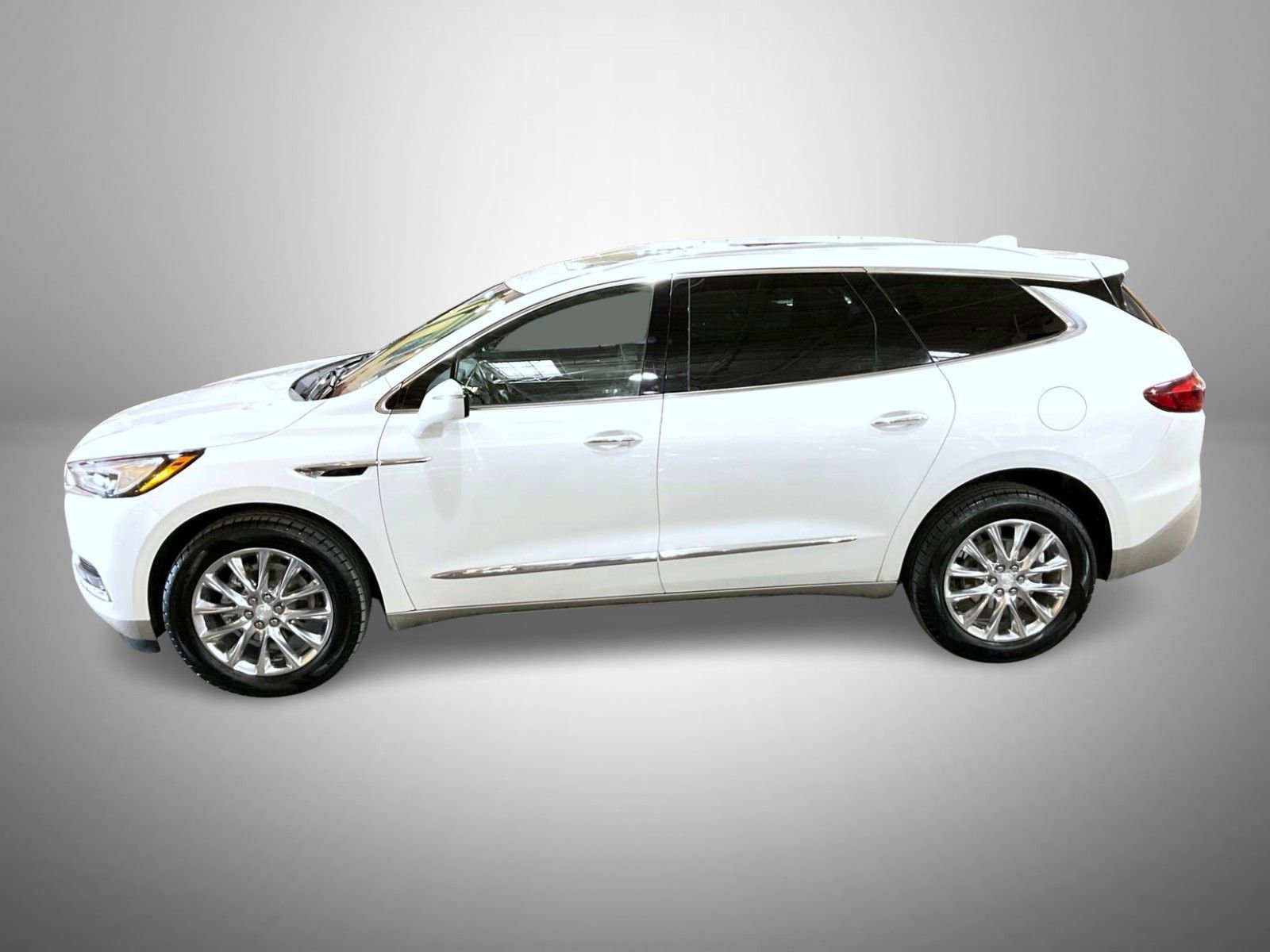Used 2021 Buick Enclave Premium w/ Sun and Sites Package image 8