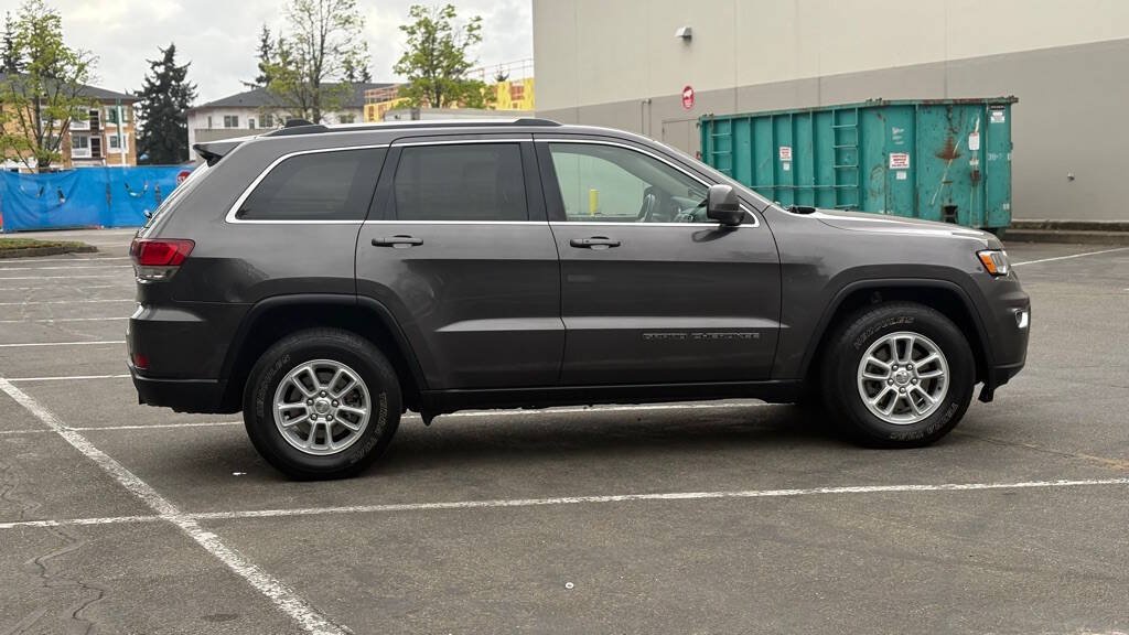 Used 2020 Jeep Grand Cherokee Laredo RWD image 6