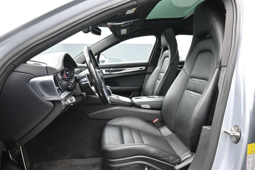 Used 2017 Porsche Panamera 4S AWD/4WD image 10