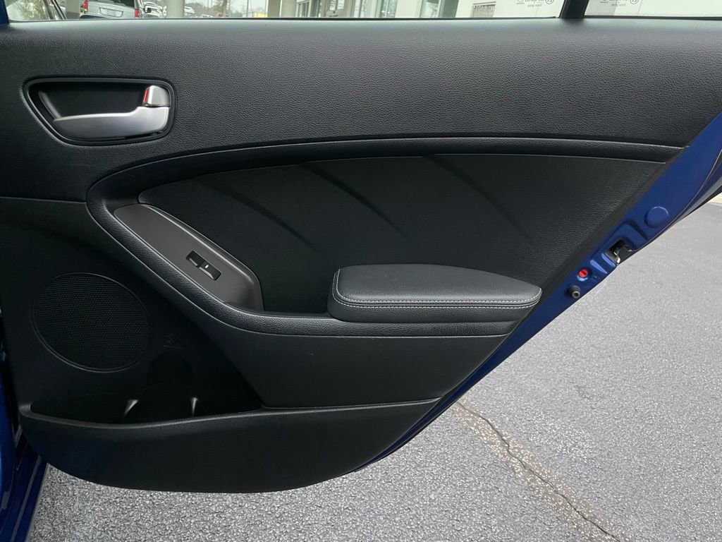 Used 2017 Kia Forte LX image 33