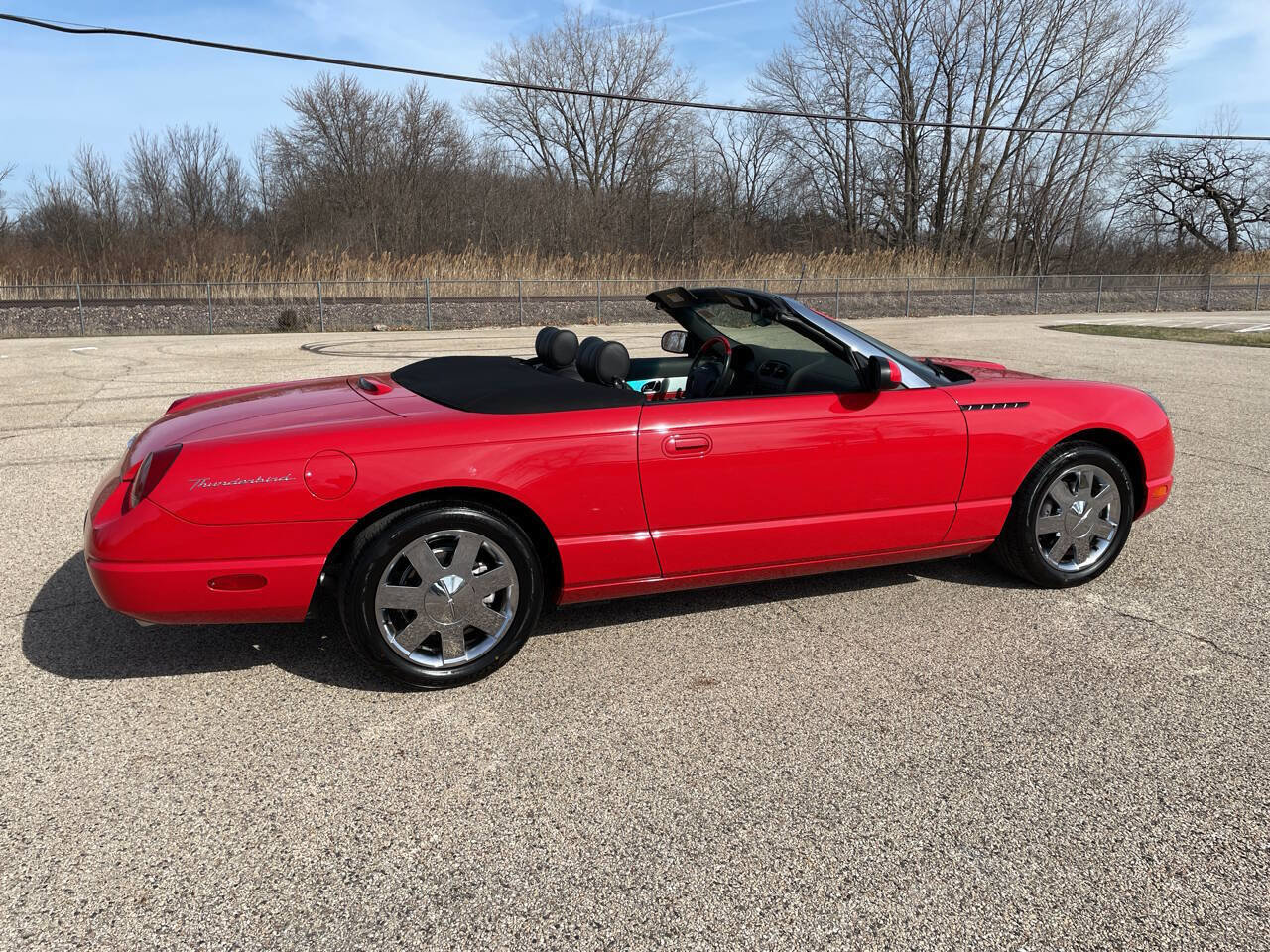 Used 2002 Ford Thunderbird Deluxe image 58