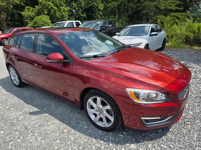 Used 2015 Volvo V60 T5 FWD image 3