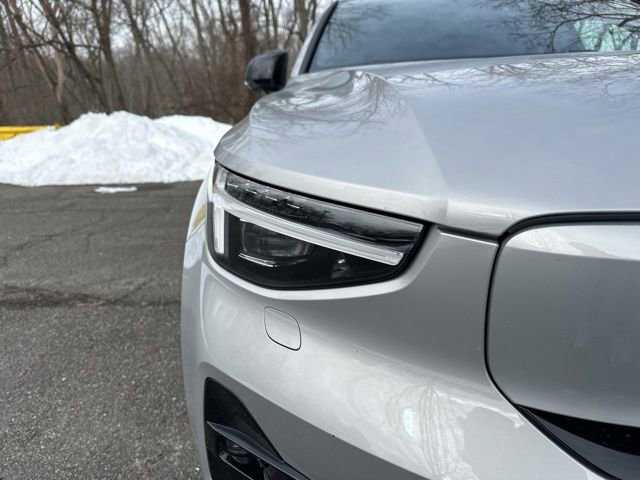 Certified 2023 Volvo C40 P8 Recharge Ultimate w/ Protection Package Premier image 12