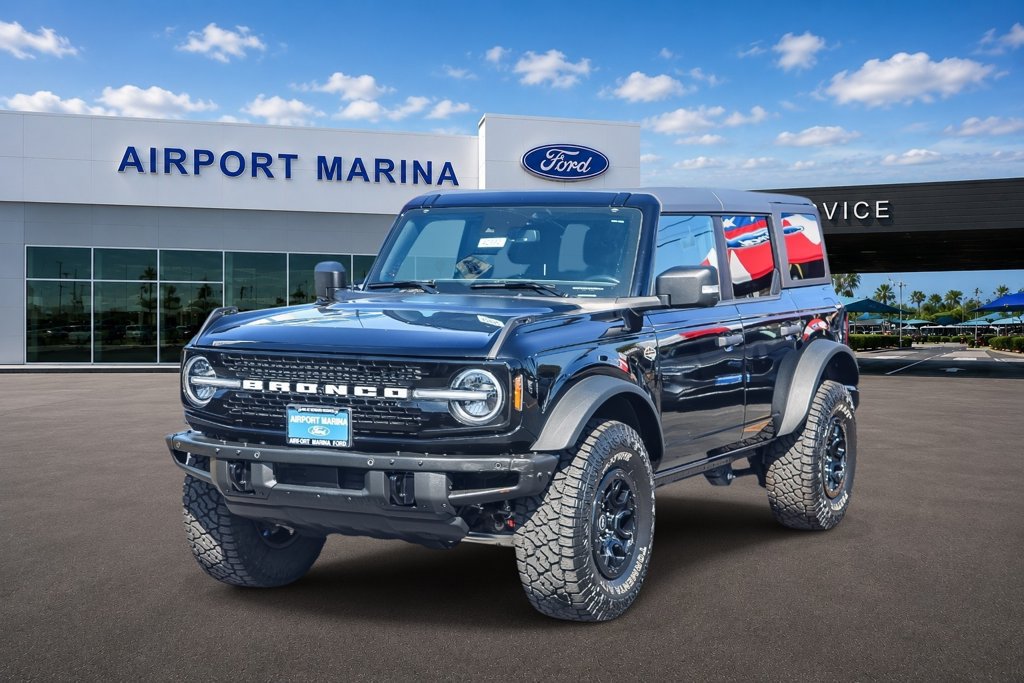 Certified 2023 Ford Bronco Wildtrak AWD/4WD image 4