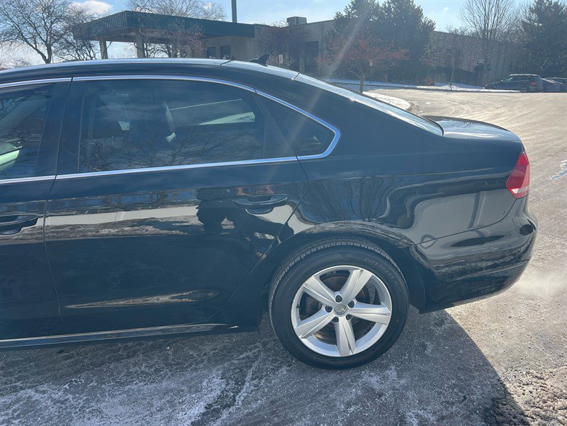 Used 2013 Volkswagen Passat 2.5 SE image 16