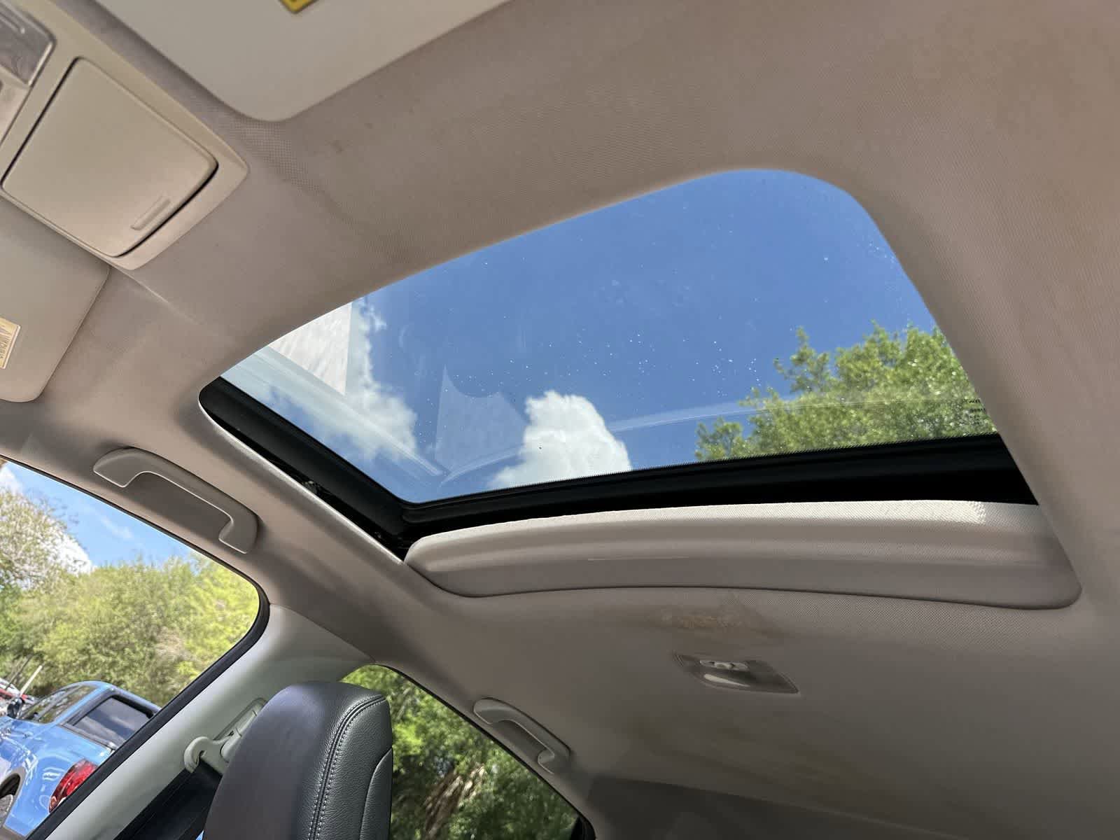 Used 2014 Honda CR-V EX-L image 17