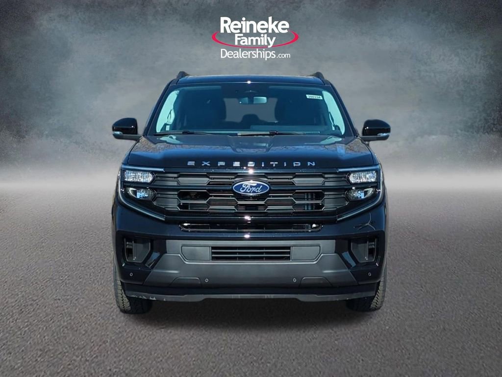New 2026 Ford Expedition Active AWD/4WD image 2