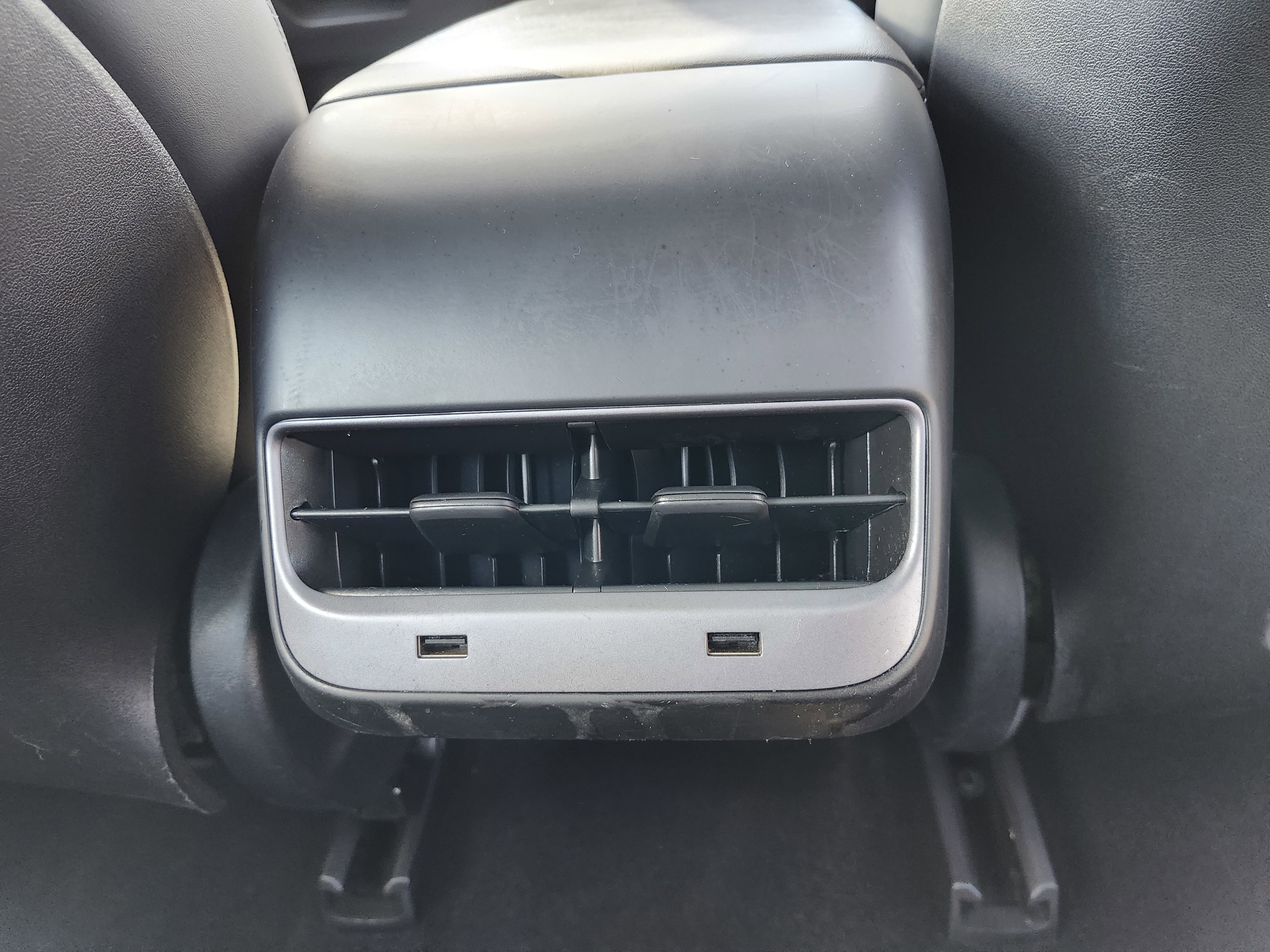 Used 2019 Tesla Model 3 Standard Range Plus image 14