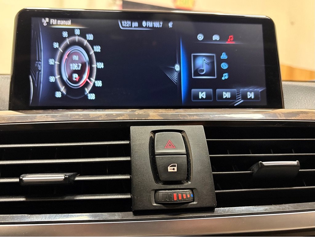 Used 2016 BMW 328i Gran Turismo xDrive AWD/4WD image 32