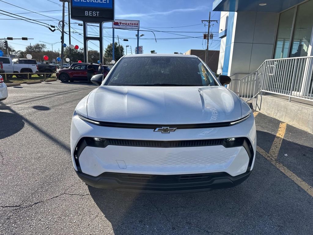 Certified 2026 Chevrolet Equinox EV LT image 2