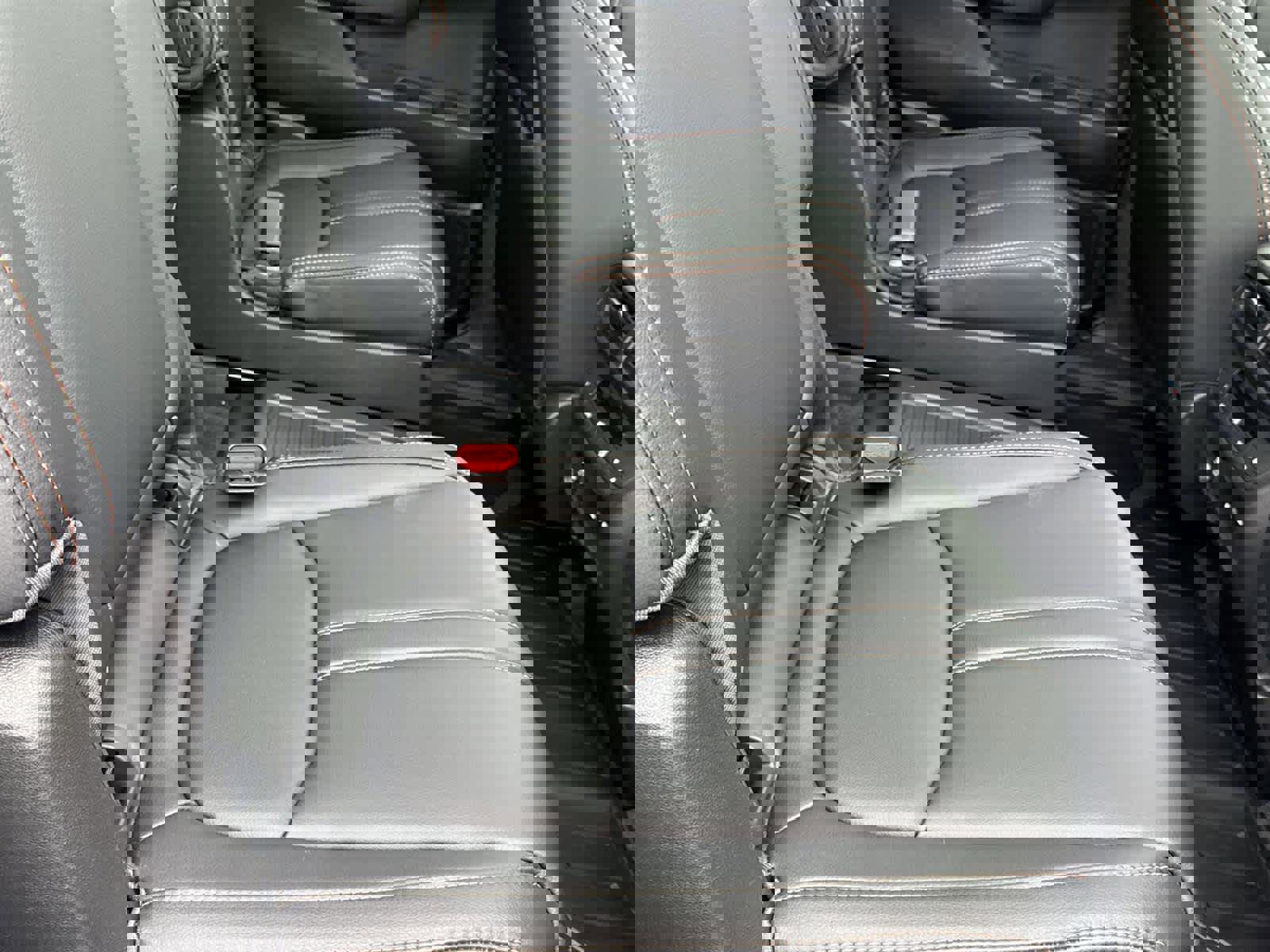 Used 2025 Honda Pilot TrailSport image 16