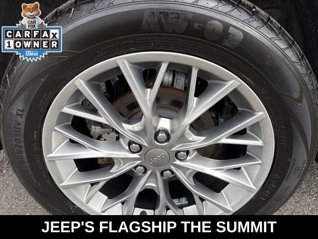 Used 2023 Jeep Grand Cherokee Summit w/ Adv Protech Group IV image 10