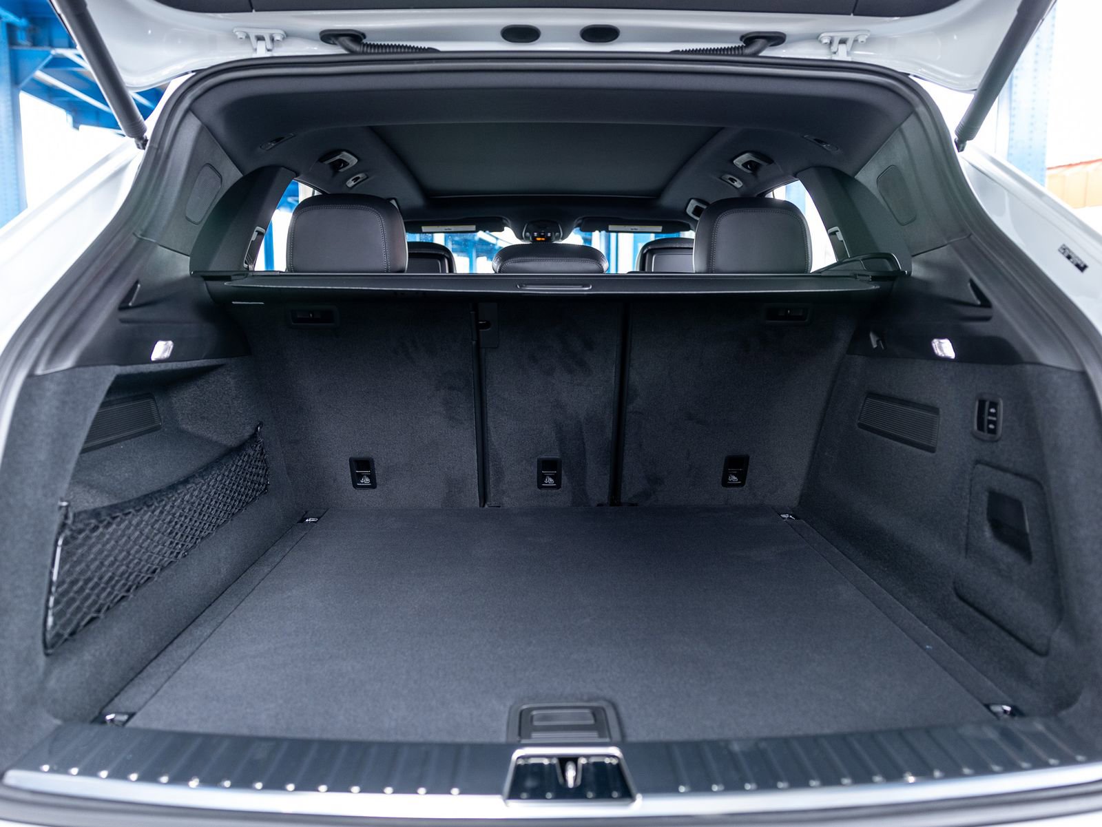 Certified 2025 Porsche Cayenne image 26