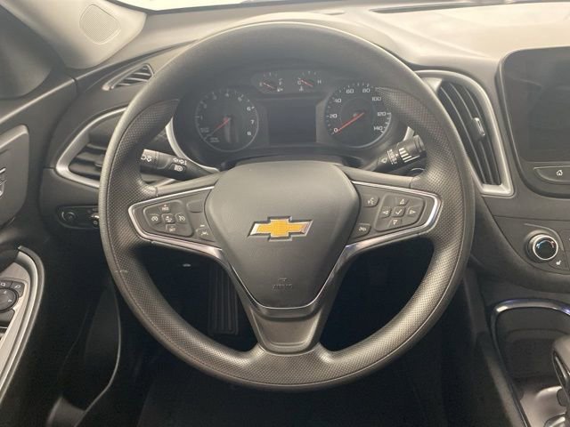 Used 2025 Chevrolet Malibu LT image 16