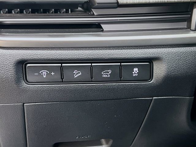 Certified 2025 Kia Telluride EX w/ EX Captain's Chair Package FWD image 10