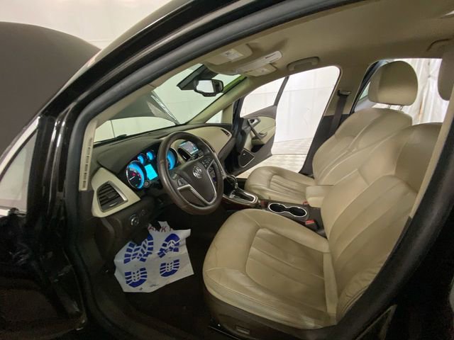 Used 2013 Buick Verano Leather FWD image 27