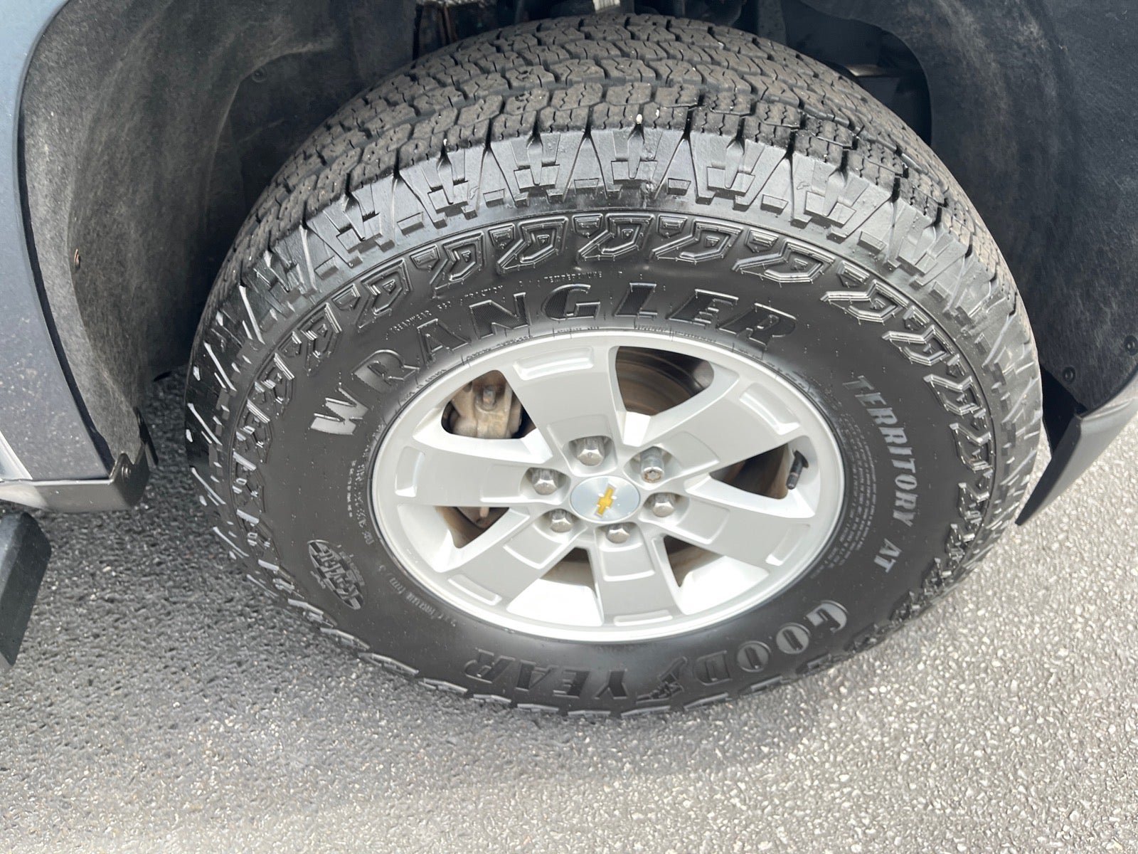 Used 2019 Chevrolet Colorado W/T w/ WT Convenience Package AWD/4WD image 13