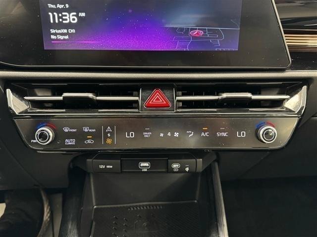 Used 2023 Kia Niro EX FWD image 24