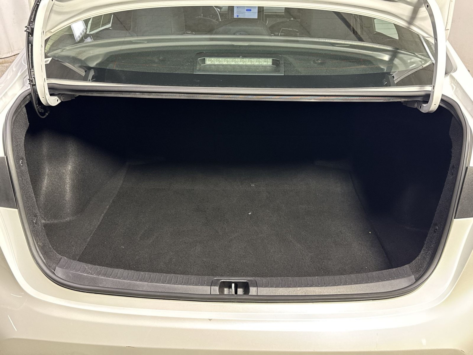 Used 2024 Toyota Corolla LE FWD image 37