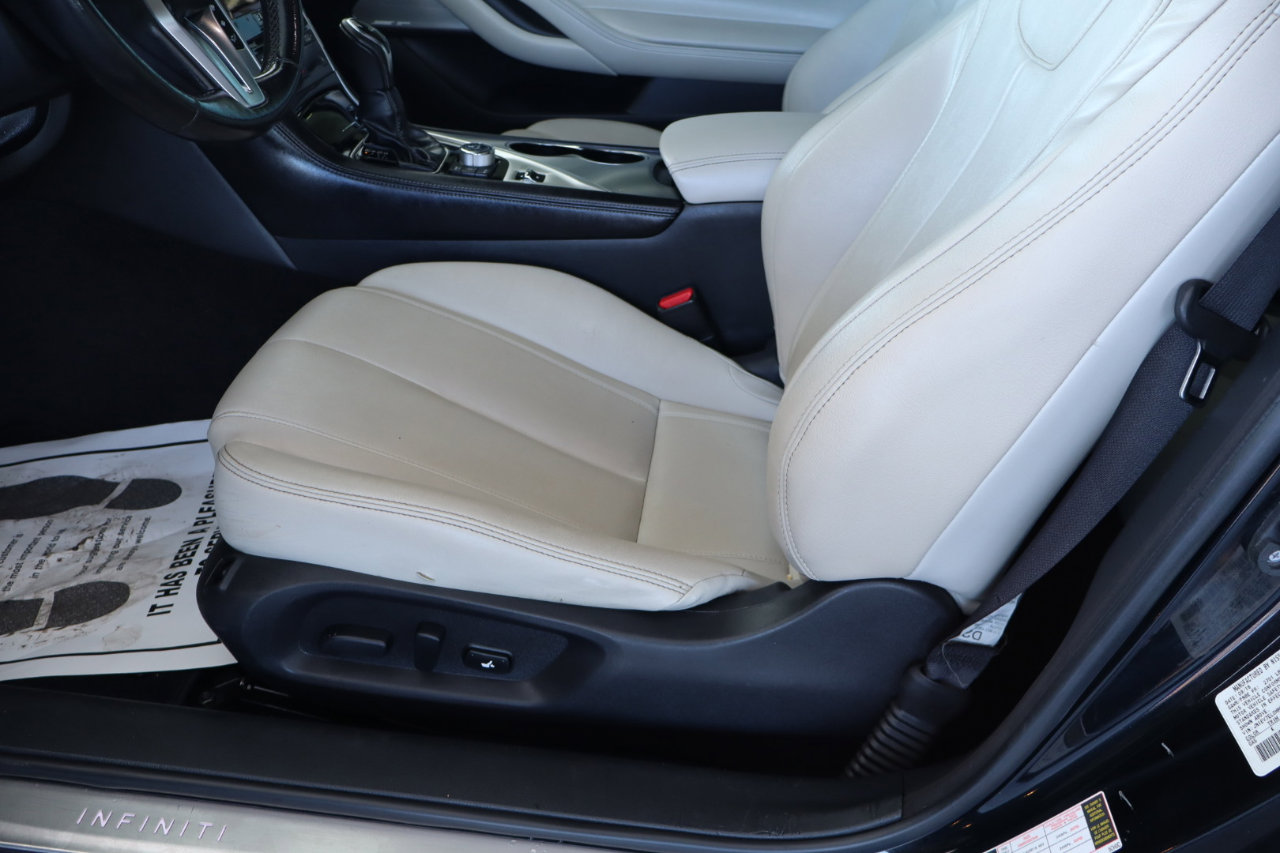 Used 2017 INFINITI Q60 3.0t w/ Premium Plus Package 3.0T image 13