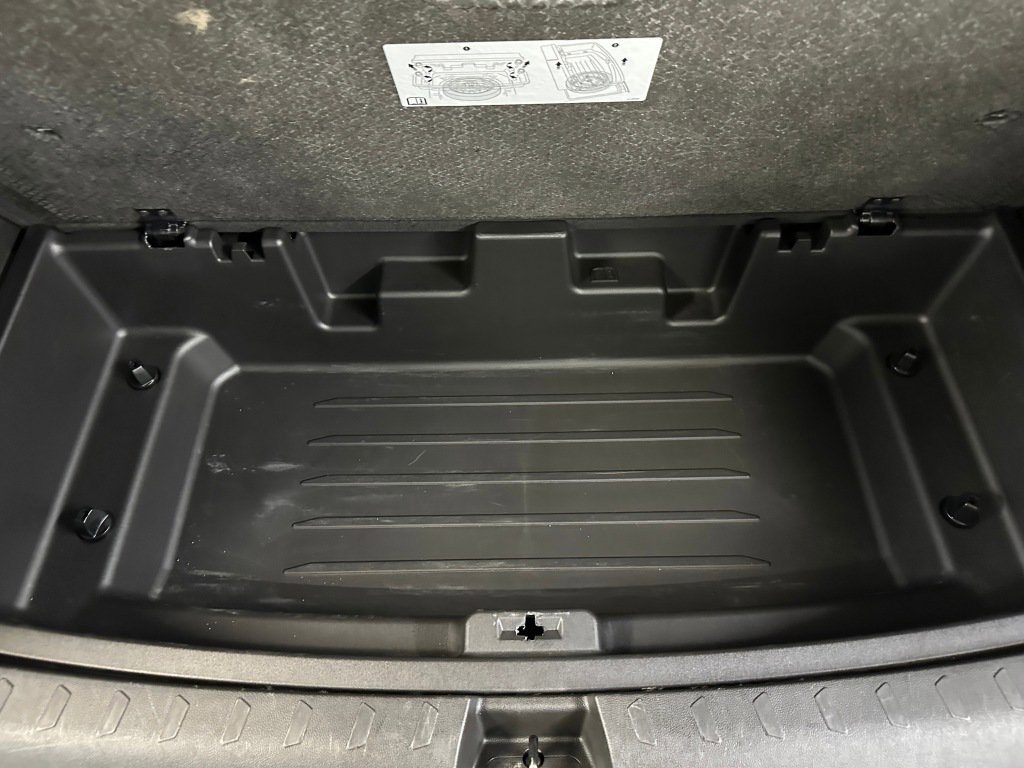 Certified 2023 Chevrolet Traverse LT w/ LPO, Floor Liner Package image 27