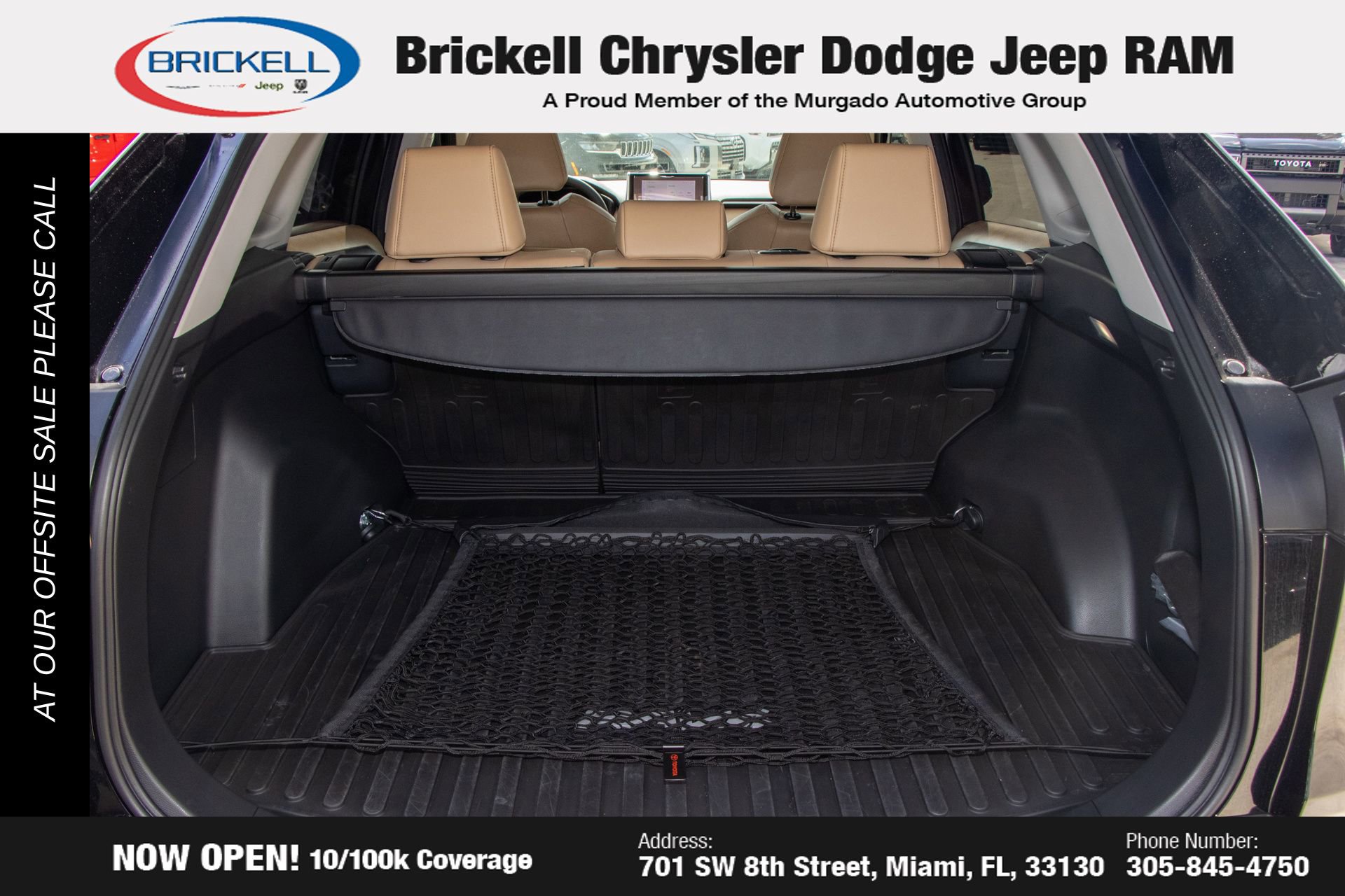 Used 2025 Toyota RAV4 XLE Premium image 9