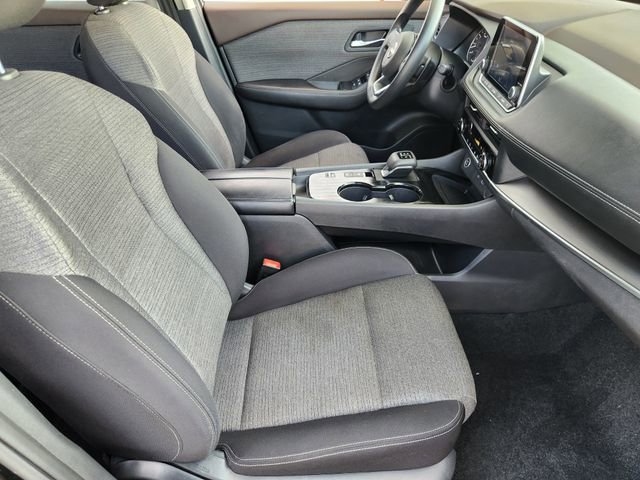 Certified 2023 Nissan Rogue SV image 10