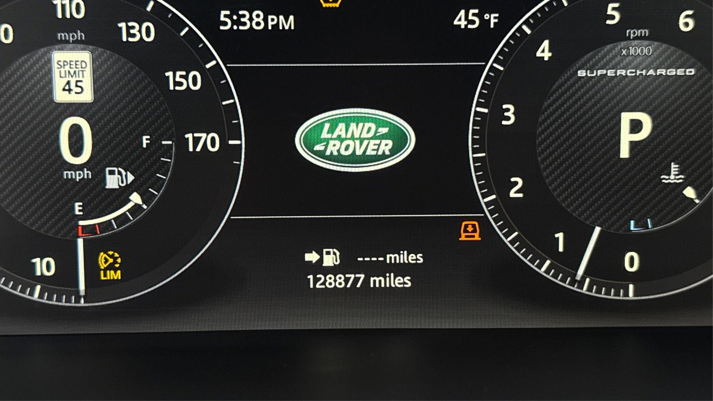 Used 2017 Land Rover Range Rover Autobiography image 10