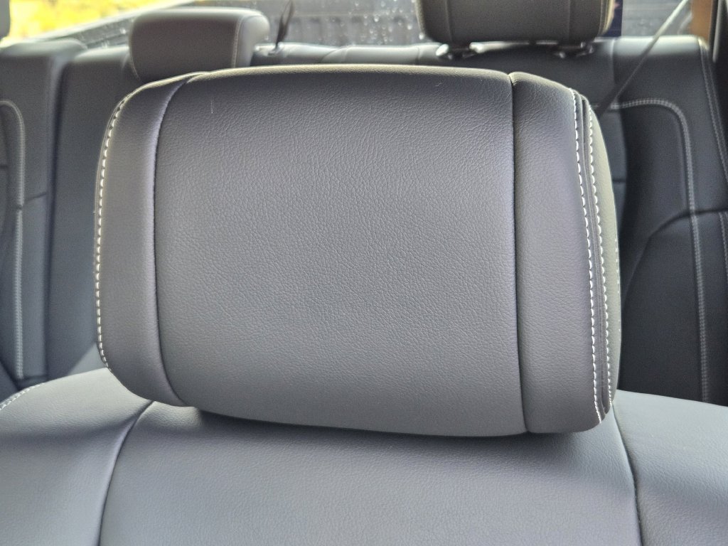 New 2026 Toyota Tundra Limited AWD/4WD image 21