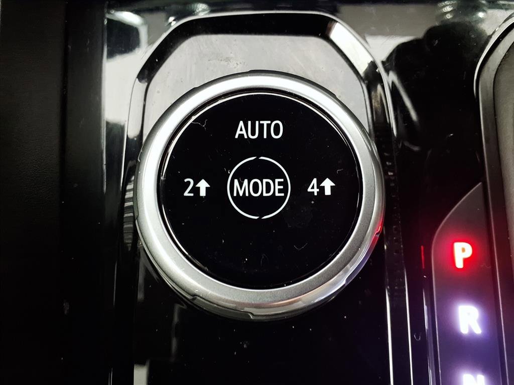 Used 2023 GMC Canyon Elevation w/ Elevation Premium Package image 17