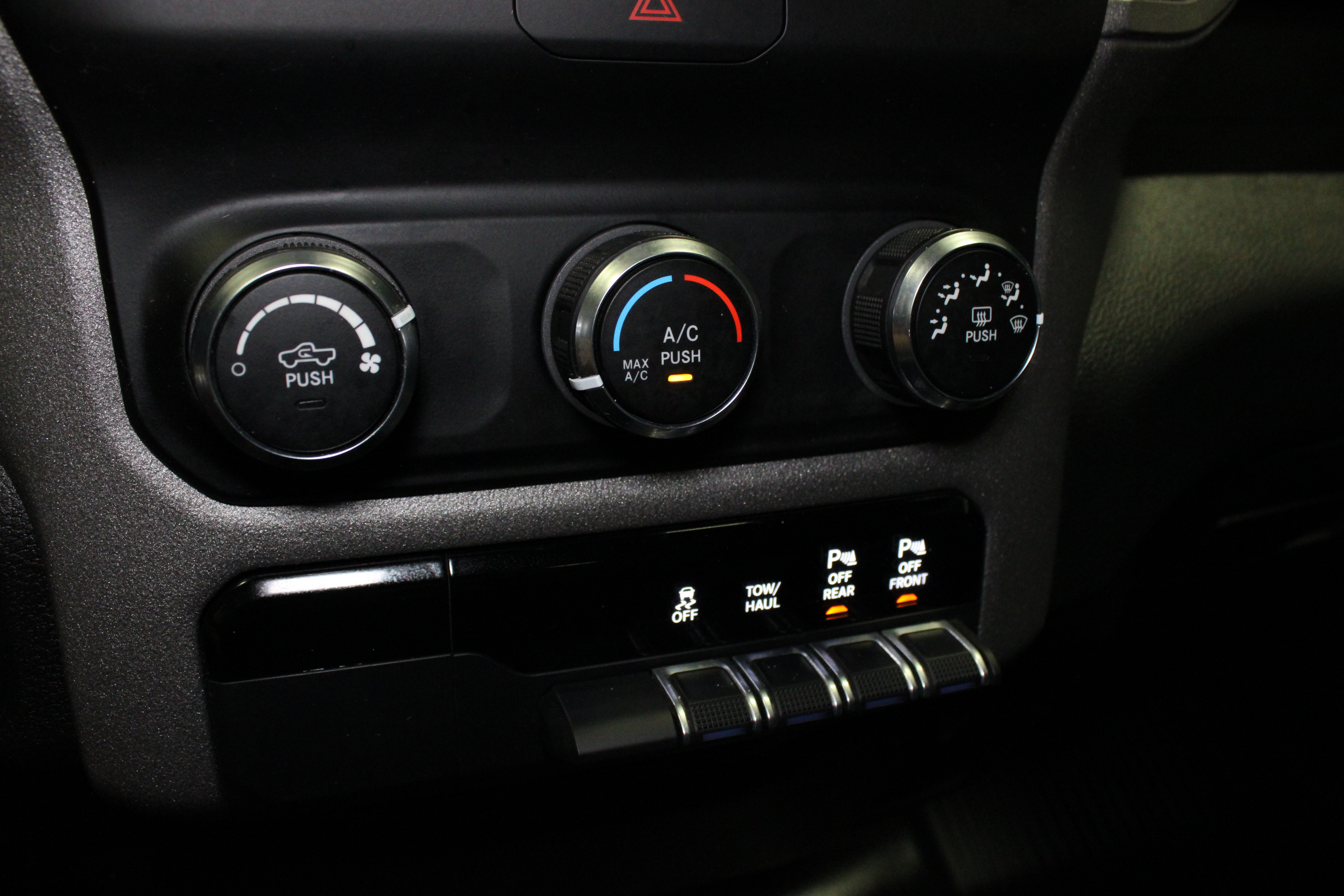 Used 2021 RAM 1500 Tradesman w/ Tradesman Group AWD/4WD image 32