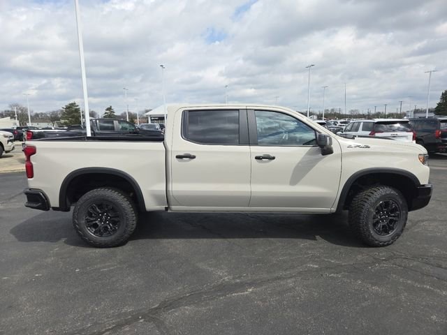 New 2026 Chevrolet Silverado 1500 ZR2 w/ Dark Appearance Package AWD/4WD image 25