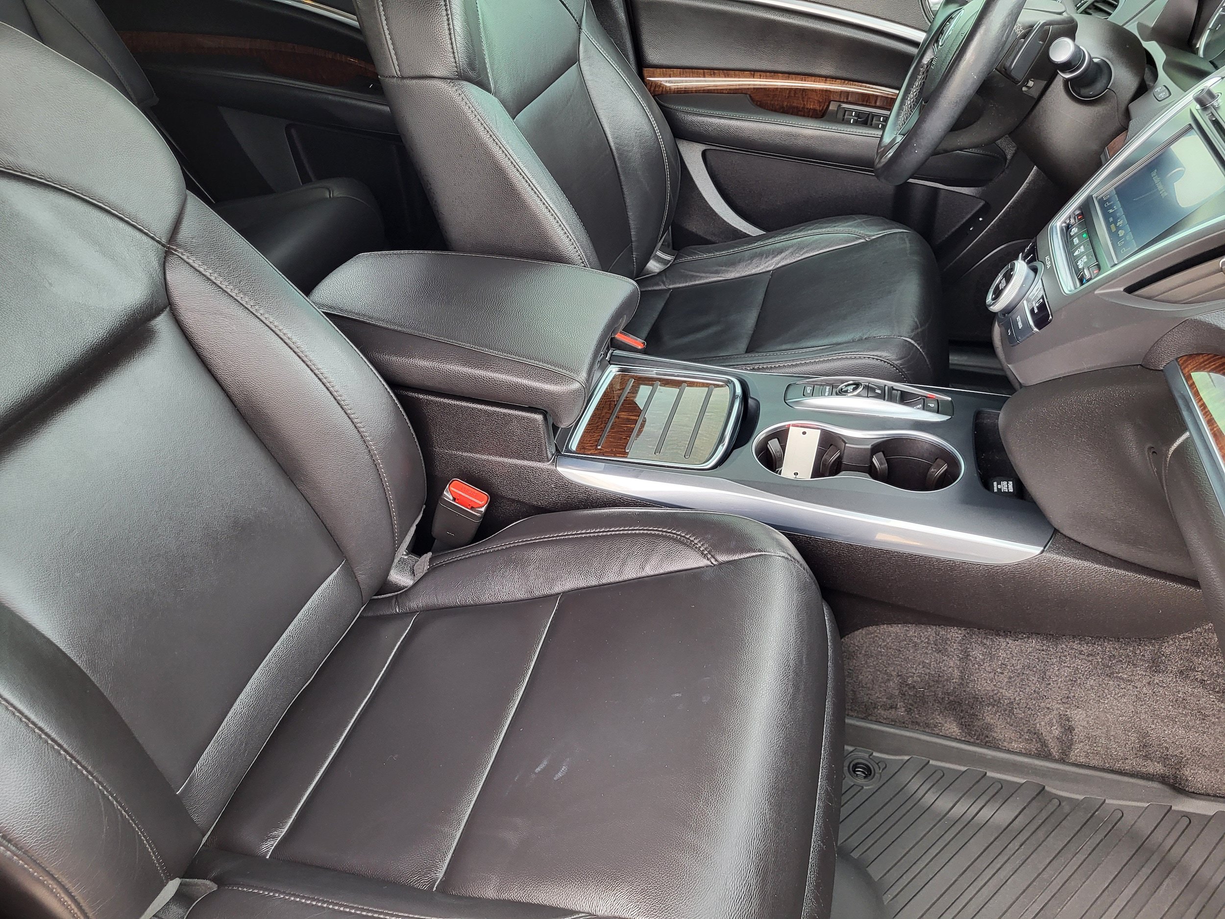 Used 2020 Acura MDX SH-AWD image 16