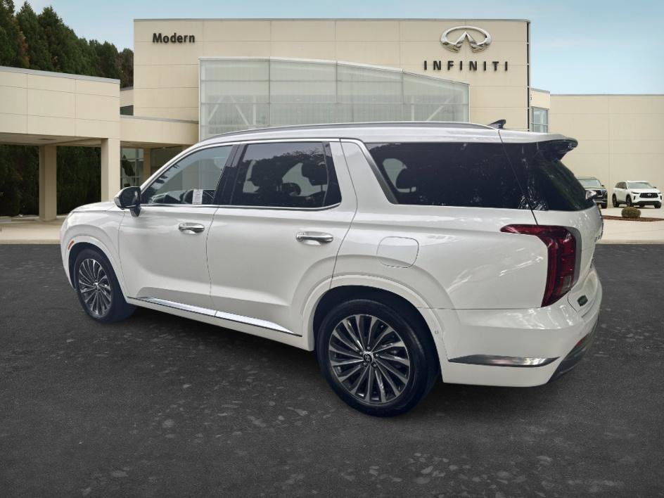 Used 2024 Hyundai Palisade Calligraphy FWD image 6