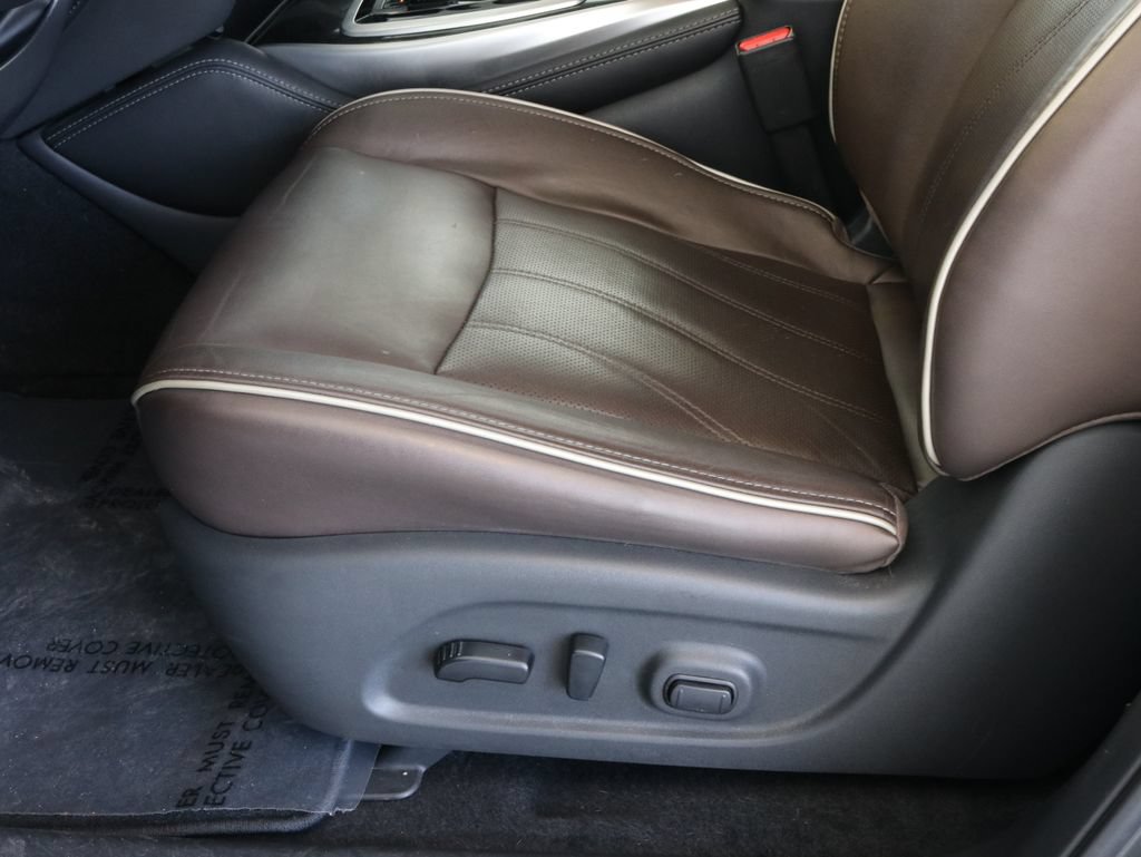 Used 2019 INFINITI QX60 Luxe w/ Essential Package AWD/4WD image 30