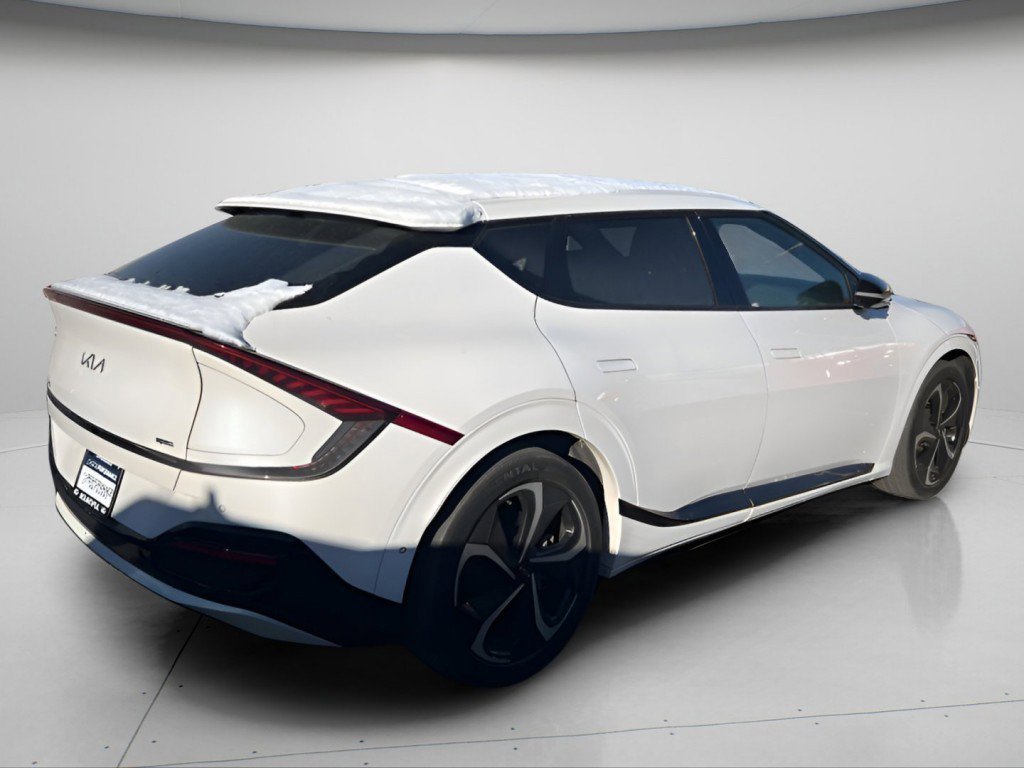 Used 2023 Kia EV6 GT-Line w/ GT-Line Suede Seat Package image 5