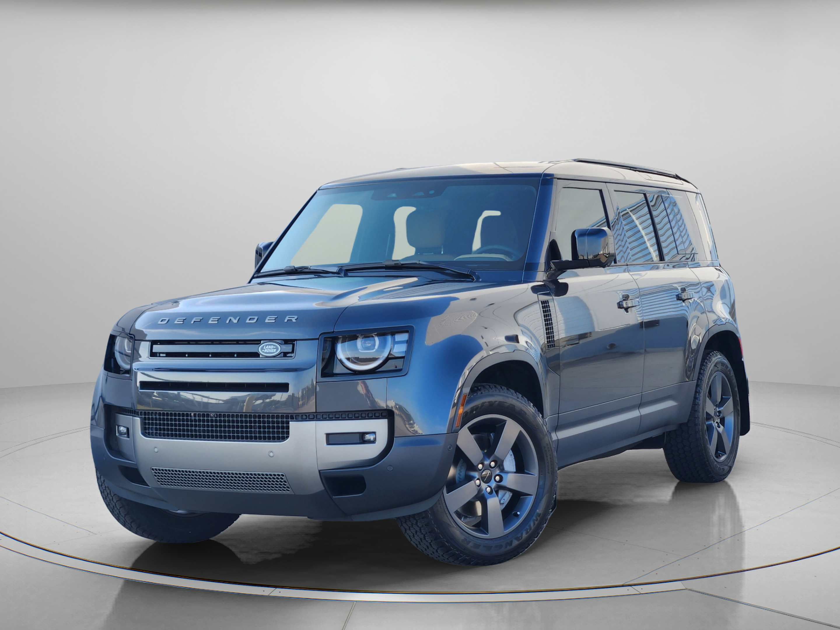 New 2026 Land Rover Defender 110 S AWD/4WD image 1