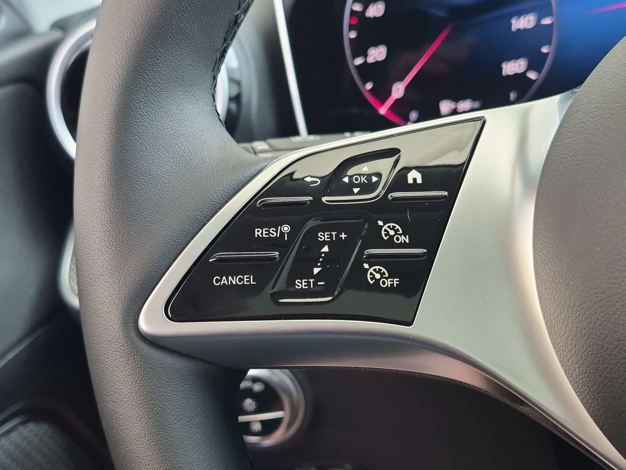 New 2026 Mercedes-Benz C 300 4MATIC Sedan image 19